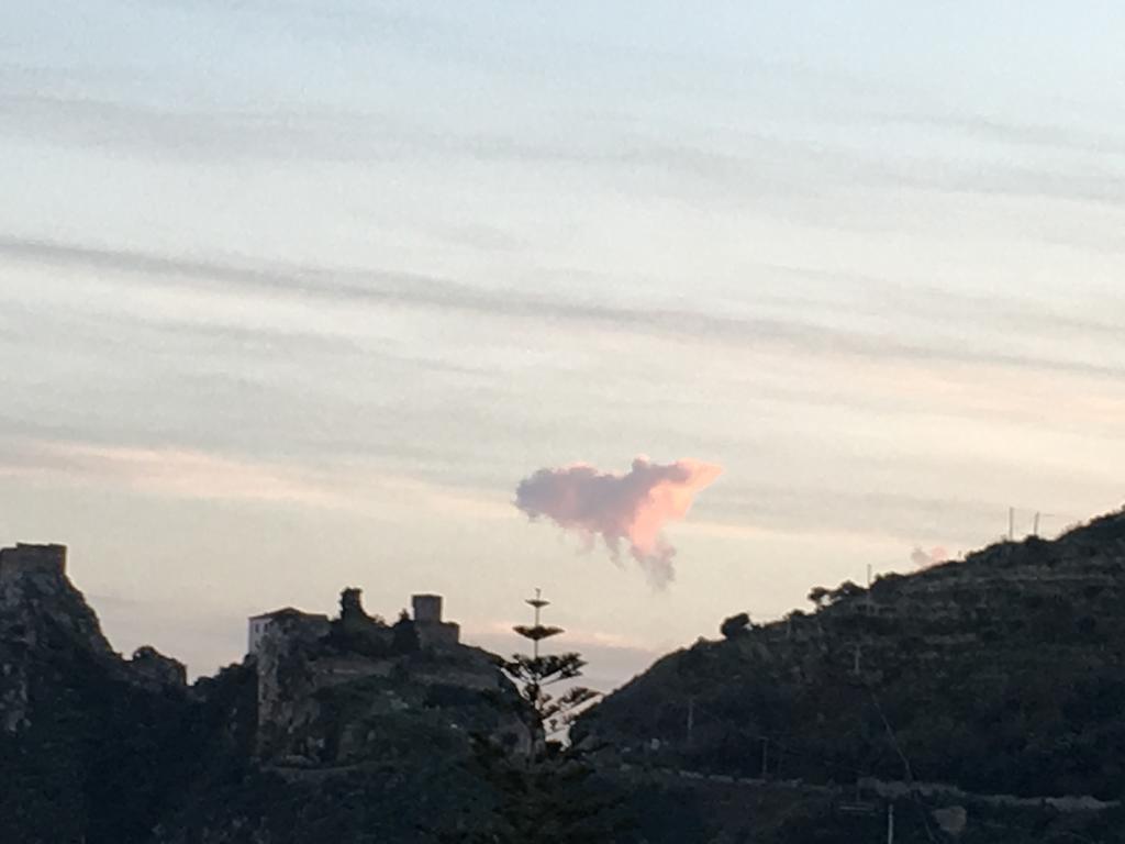 Bed&Breakfast La CasettaSantʼAlessio Siculo エクステリア 写真