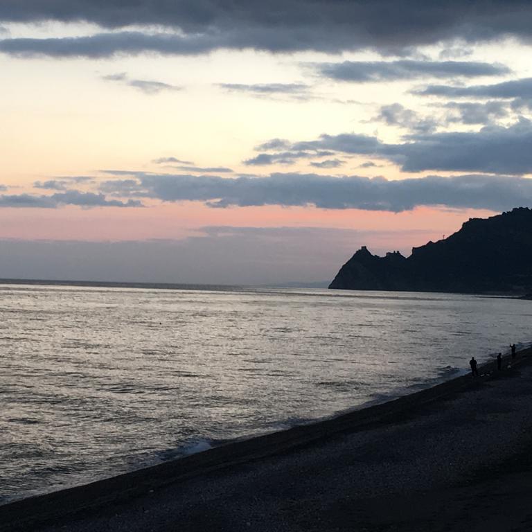 Bed&Breakfast La CasettaSantʼAlessio Siculo エクステリア 写真