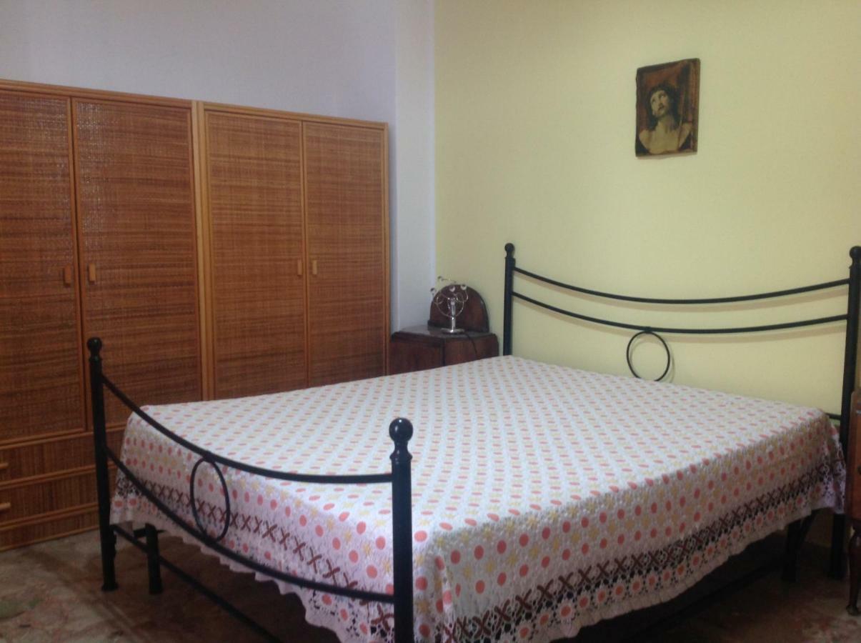 Bed&Breakfast La CasettaSantʼAlessio Siculo エクステリア 写真