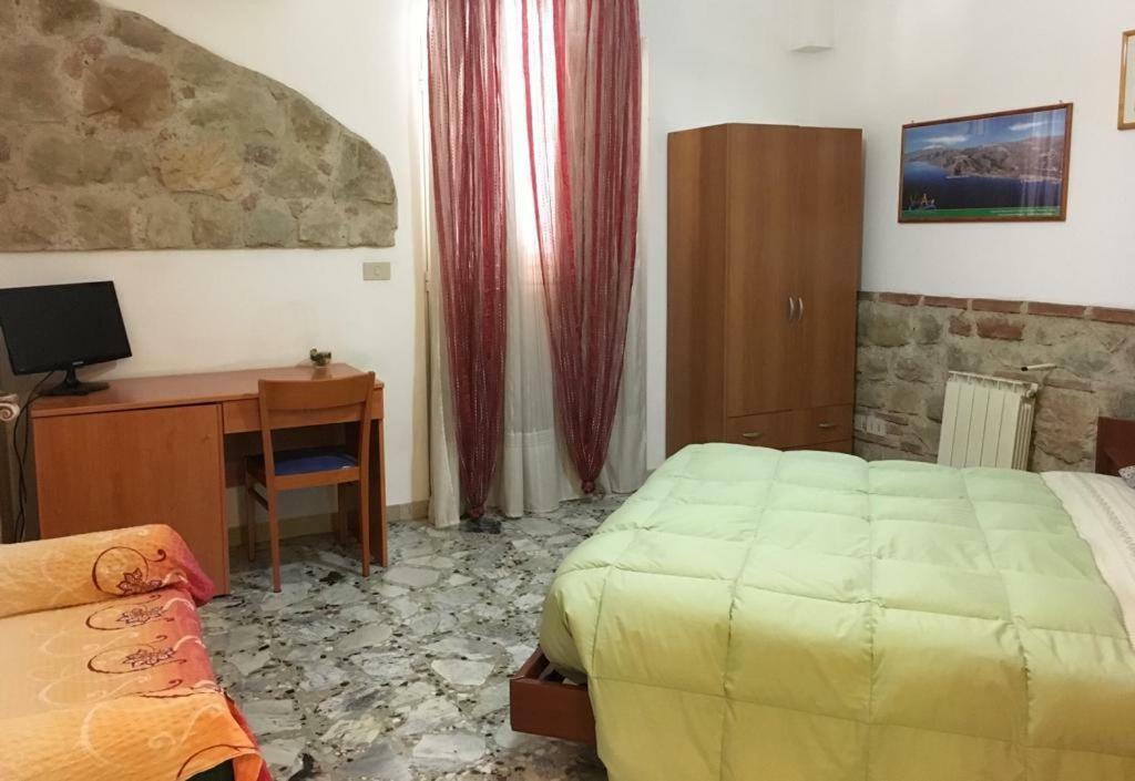 Bed&Breakfast La CasettaSantʼAlessio Siculo エクステリア 写真
